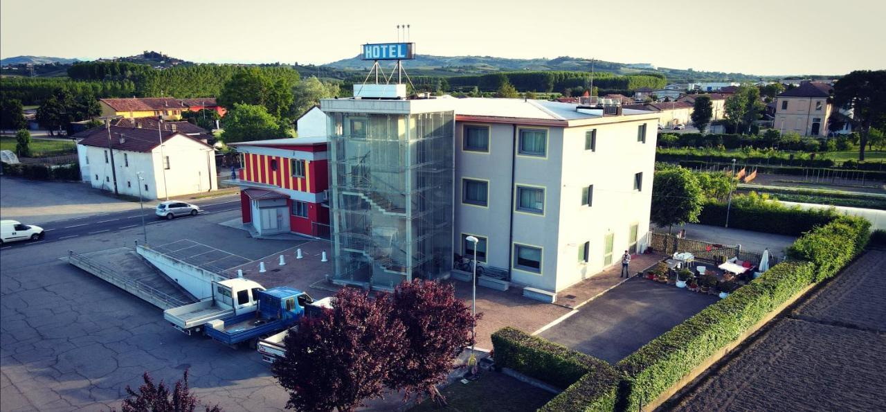 Hotel Medea (Adults Only) Алба Екстериор снимка
