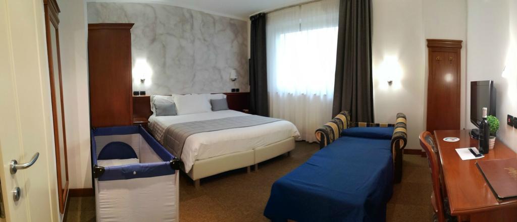 Hotel Medea (Adults Only) Алба Екстериор снимка