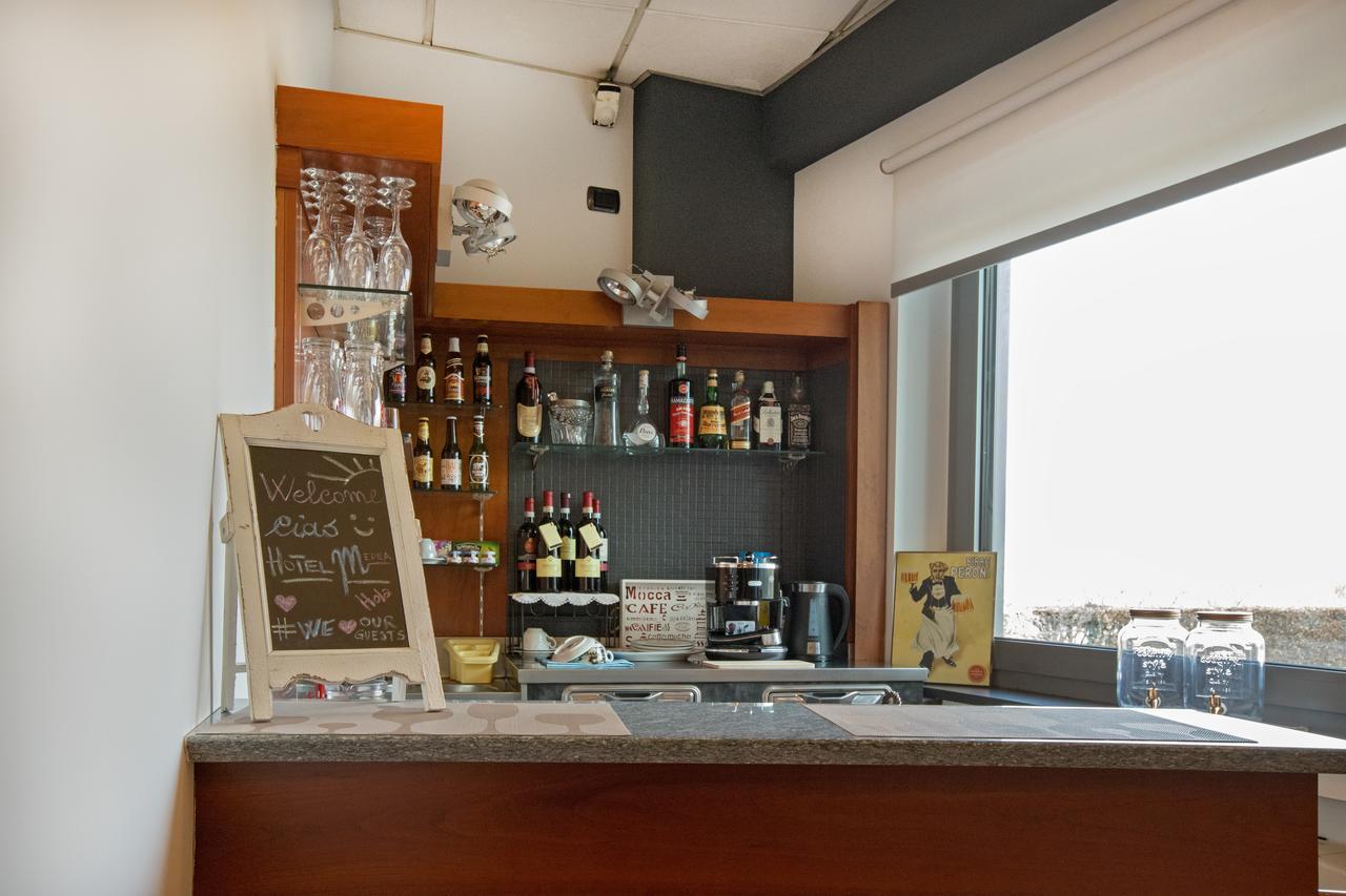 Hotel Medea (Adults Only) Алба Екстериор снимка