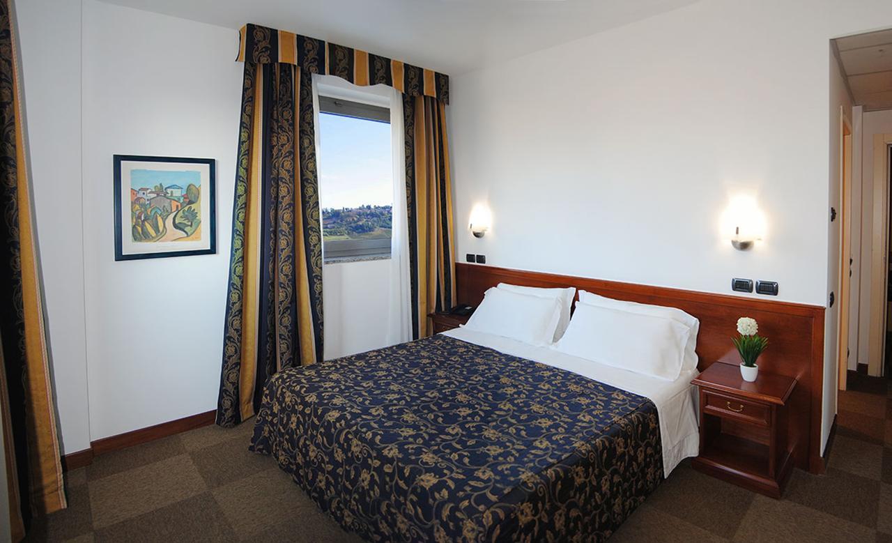 Hotel Medea (Adults Only) Алба Екстериор снимка